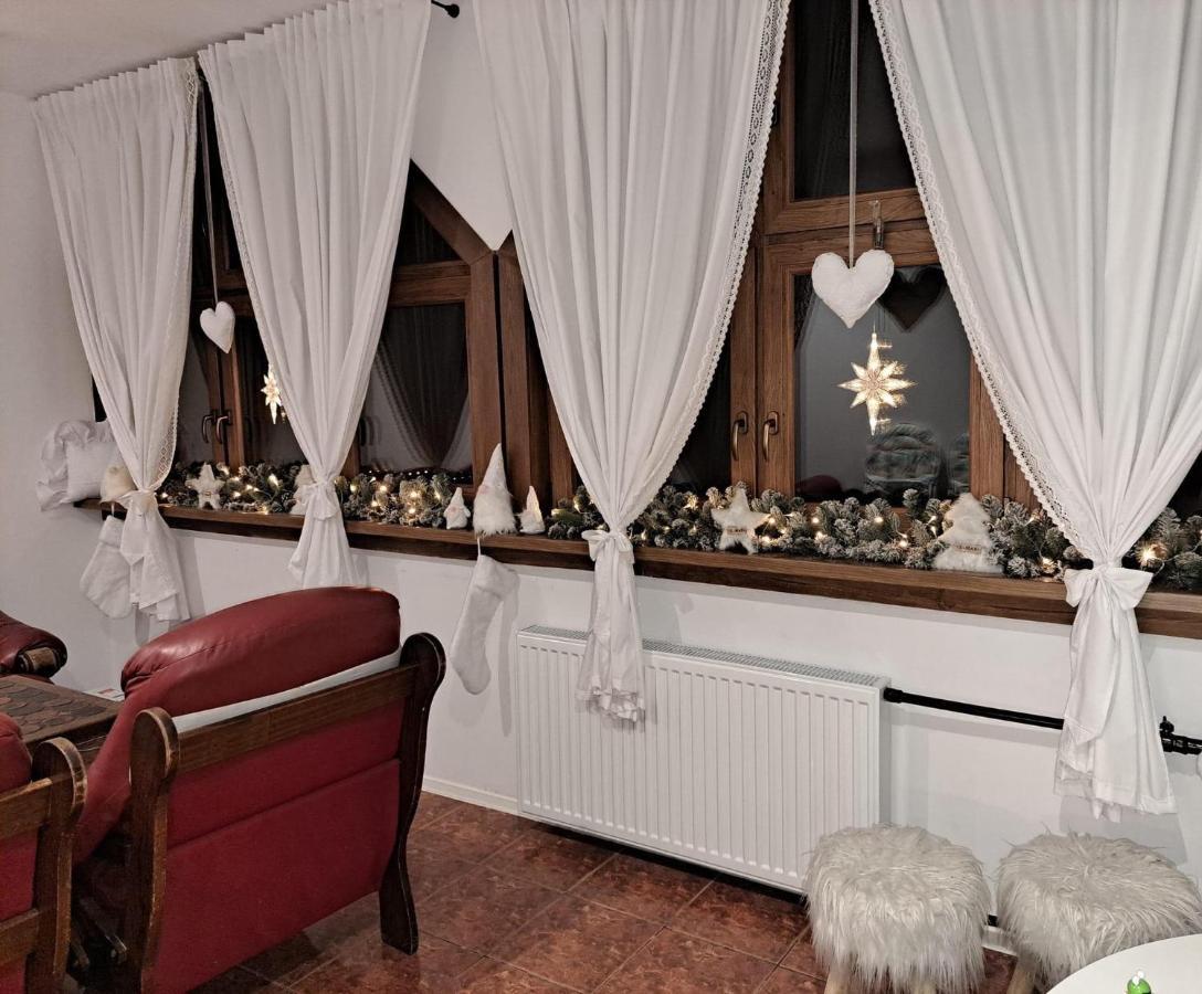 Schronisko Gosciniec Rownica Hotel Устрон Екстериор снимка