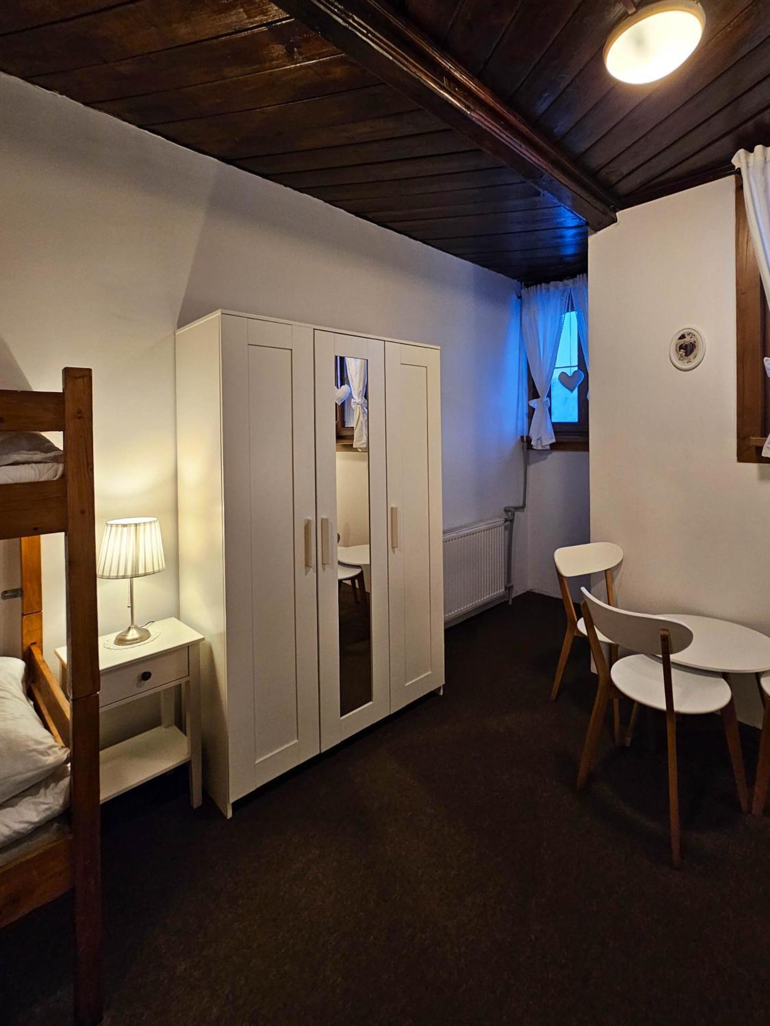 Schronisko Gosciniec Rownica Hotel Устрон Екстериор снимка